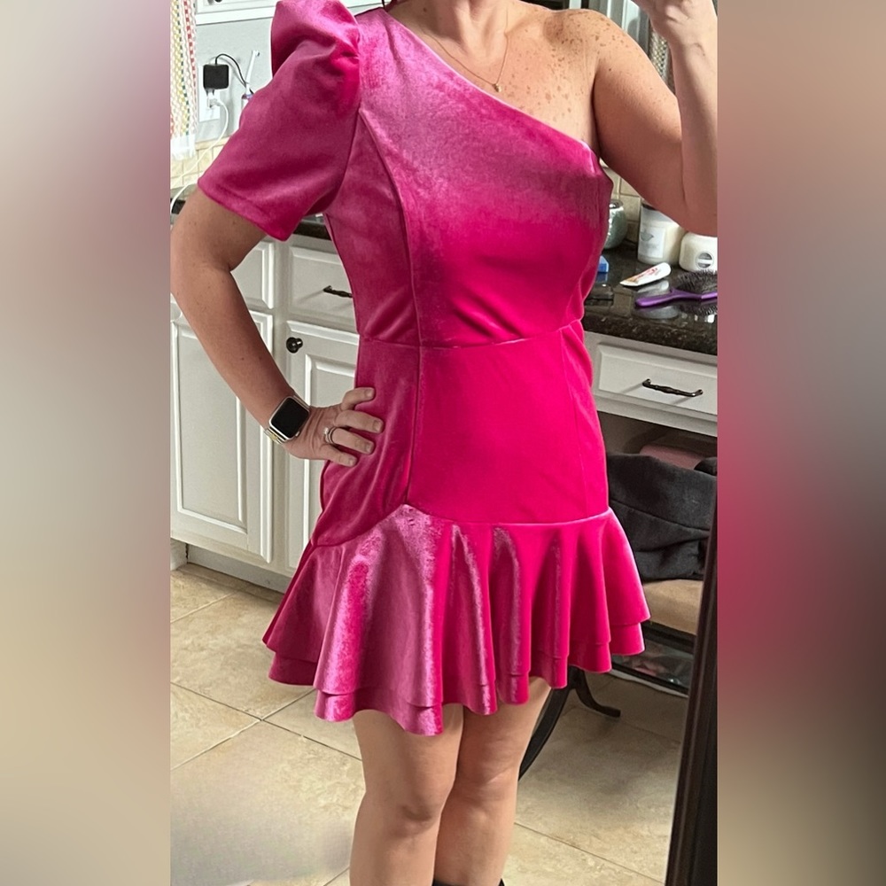NWOT DO+BE One Shoulder Pink Velvet Mini Dress Size M